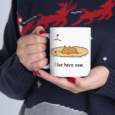 "I live here now" Capybara Bunker Golf Humor Coffee Mug